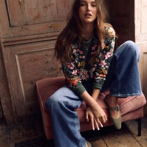 Rosa Printed Sweatshirt-Forest. Flourishing Garden